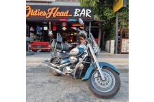 Photo of Oldies Head Bar Photo of Oldies Head Bar